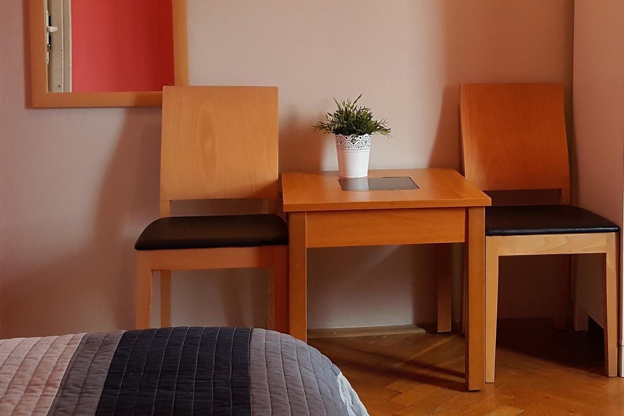 Cinnamon Hostel Wrocław Eksteriør billede