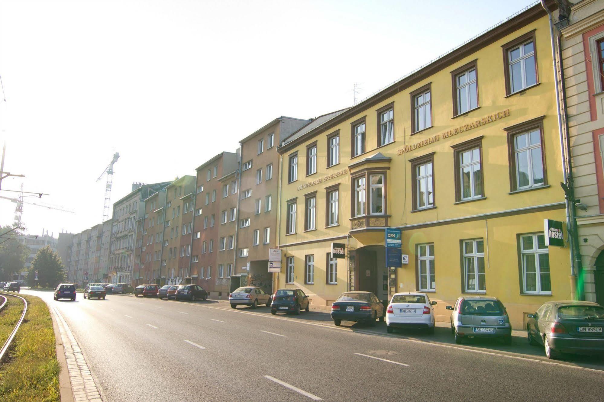 Cinnamon Hostel Wrocław Eksteriør billede