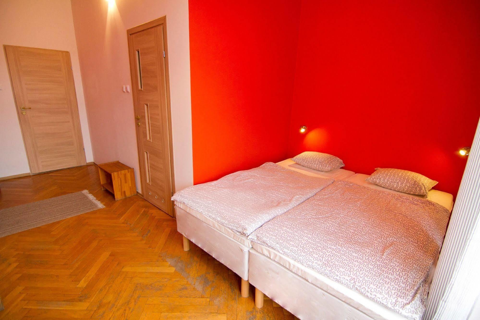 Cinnamon Hostel Wrocław Eksteriør billede