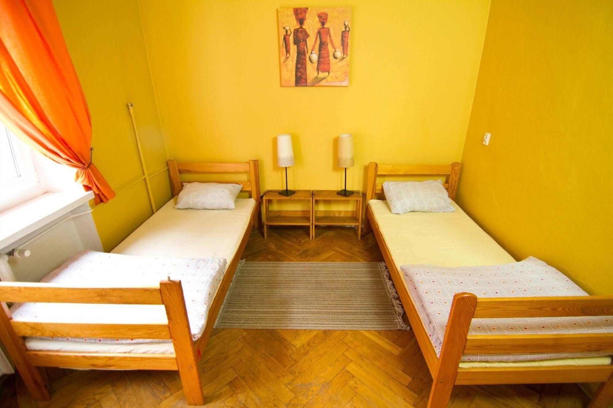 Cinnamon Hostel Wrocław Eksteriør billede