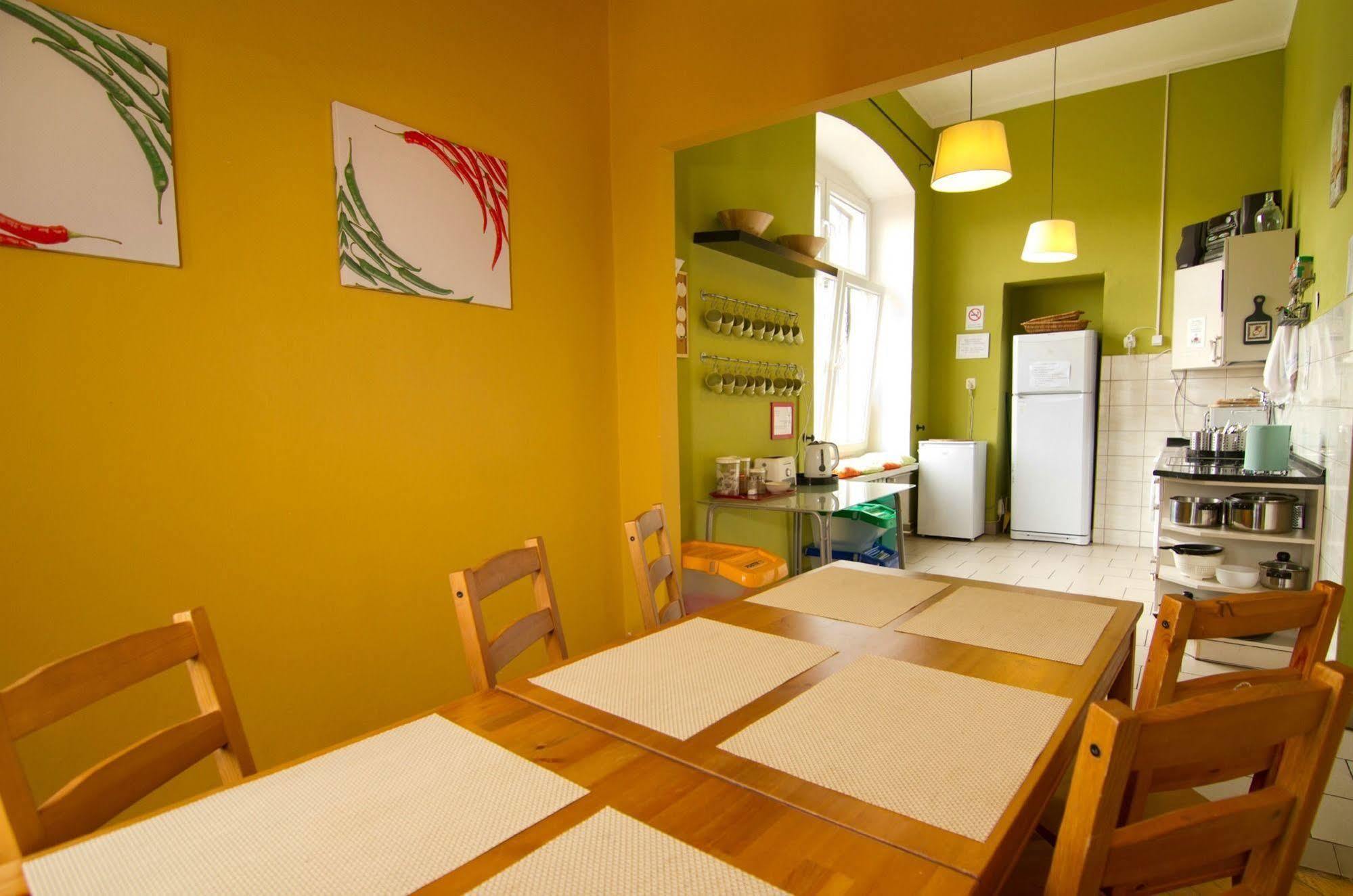 Cinnamon Hostel Wrocław Eksteriør billede